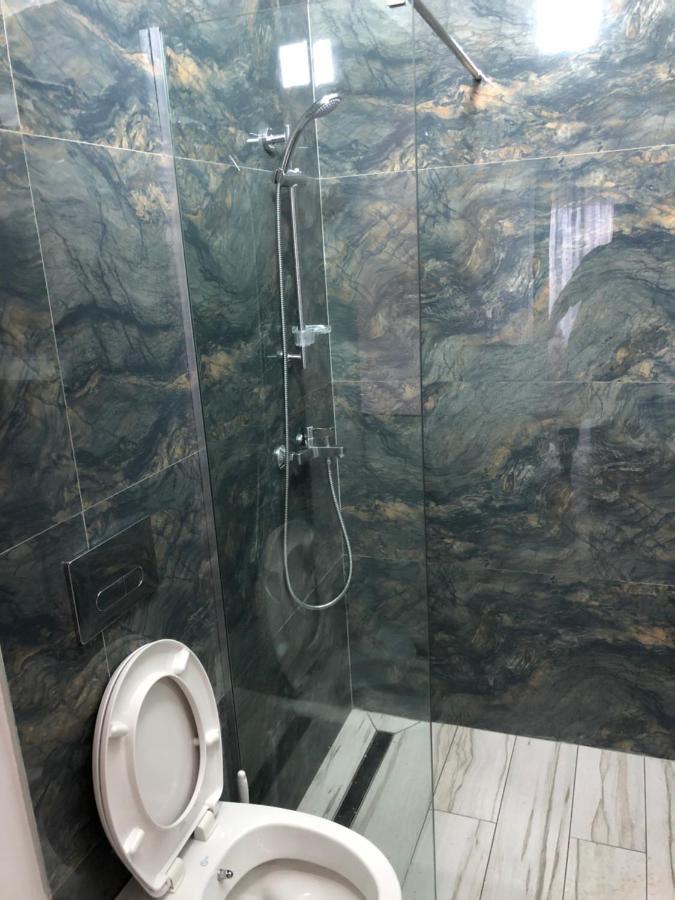 Traceys 3Apartments Borsh Qazim Pali Esterno foto