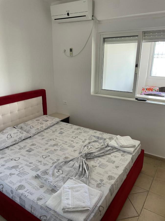 Traceys 3Apartments Borsh Qazim Pali Esterno foto