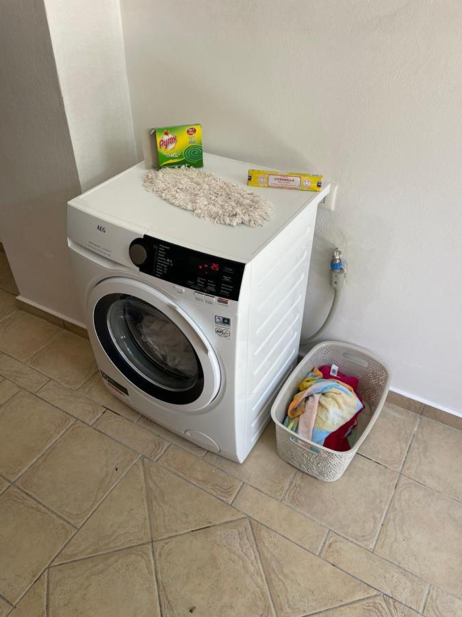 Traceys 3Apartments Borsh Qazim Pali Esterno foto